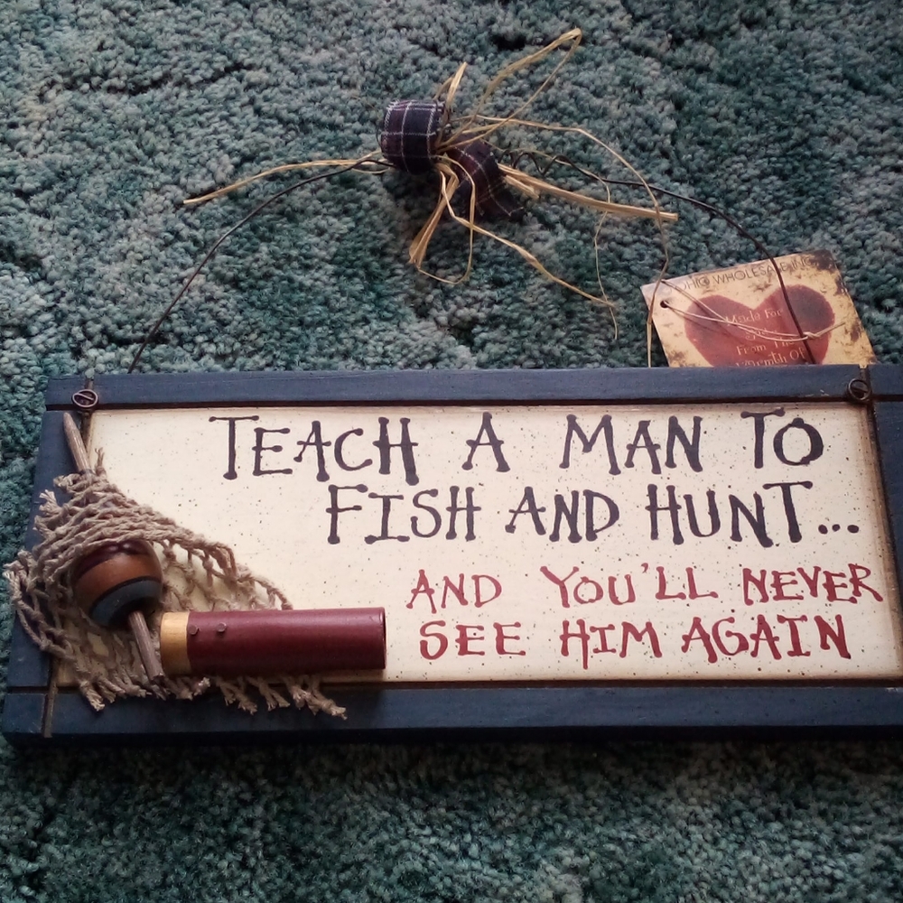 Fish and hunt sign